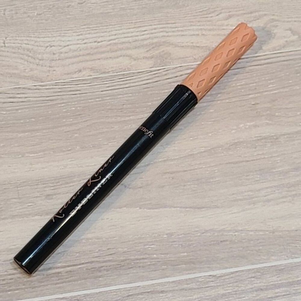 Benefit Roller Liner Liquid Eyeliner Black 0.5 ml Matte Waterproof Eye Makeup